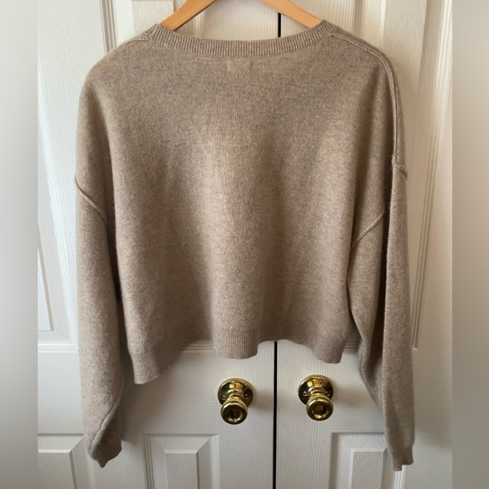 PILCRO Beige Heather 100% Cashmere Cropped Oversized Exposed Seam Sweater M - Picture 2 of 7